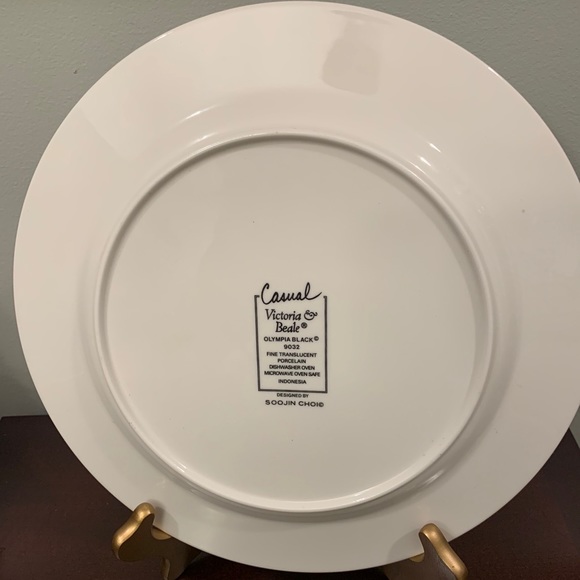 Victoria Beale Olympia black 9032 dinner plate - Picture 2 of 2